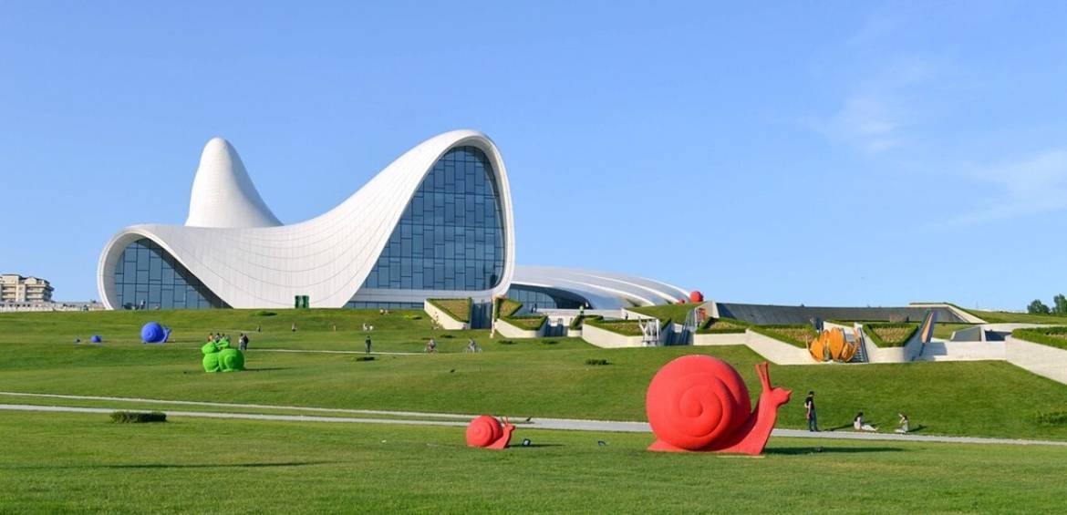 Azerbaijan-Heydar-Aliyev-Center-Baku - Baku