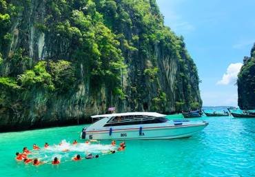 Phuket & Krabi Group Tour